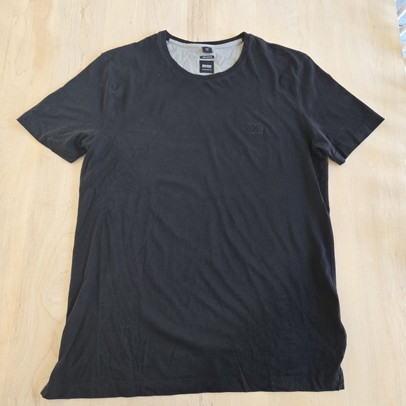 BOSS Men's Black T-Shirt - Picture 1 of 9